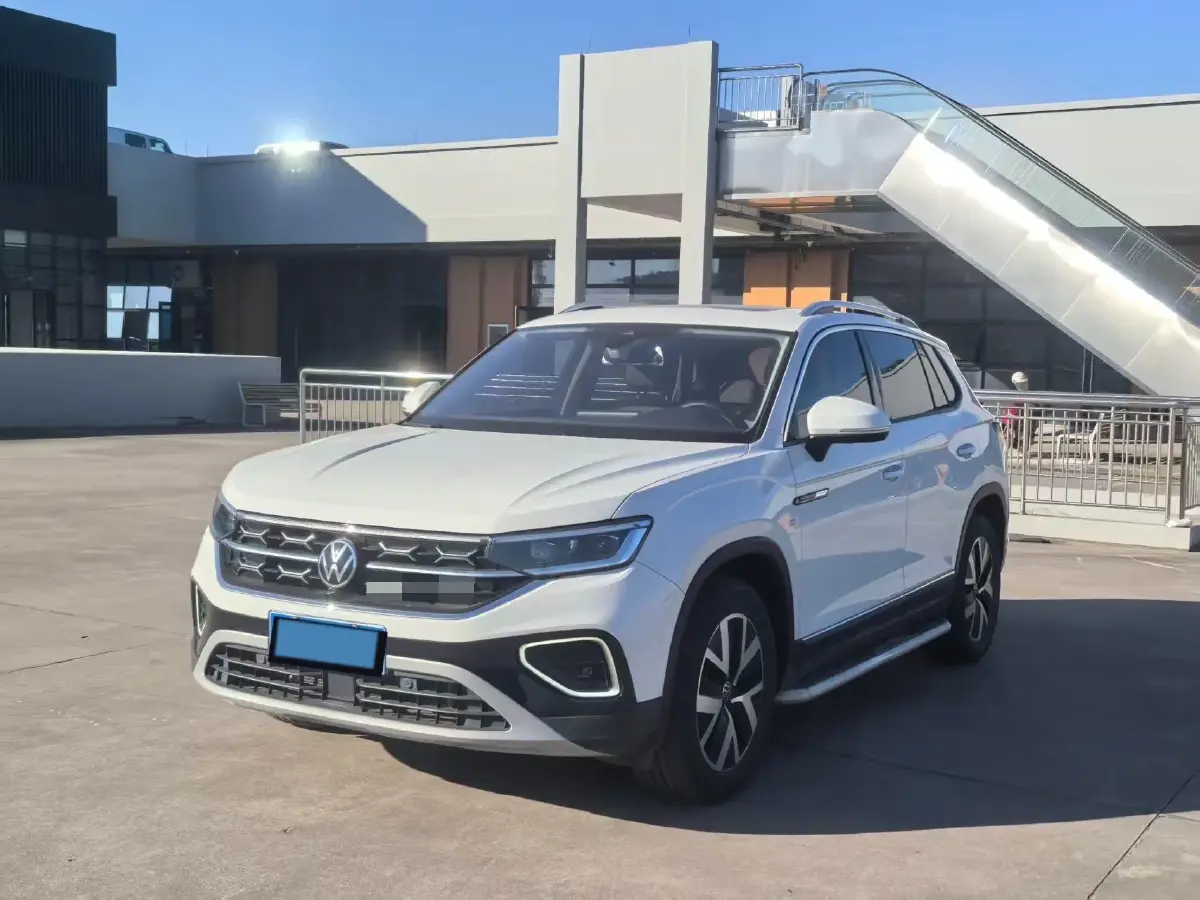 2022 Volkswagen Tayron 2.0T 186HP L4 7DCT