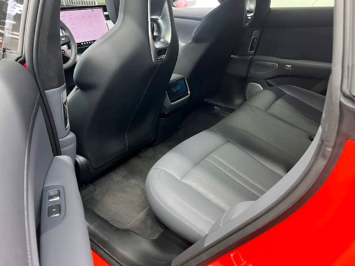 2025 MI YU7 BEV 101.7KWH,autocango,china used car exporter,china ev exporter,chinese used car exporter,chinese used ev exporter