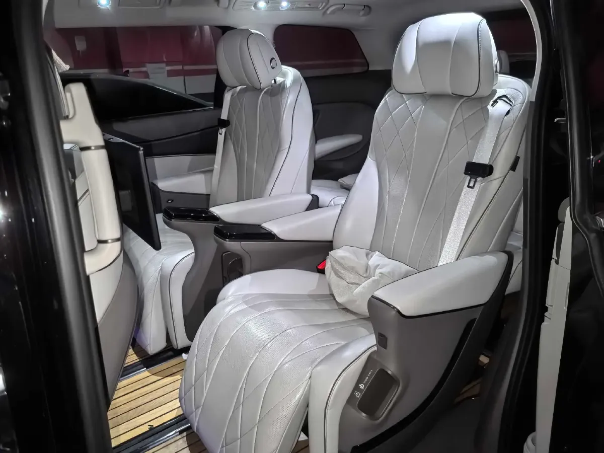 2022 Honda Odyssey 2.0L 146HP L4 E-CVT Hybrid,autocango,china used car exporter,china ev exporter,chinese used car exporter,chinese used ev exporter