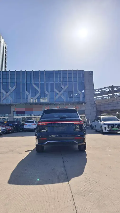 2024 Geely Monjaro 2.0T 238HP L4 8AT,autocango,china used car exporter,china ev exporter,chinese used car exporter,chinese used ev exporter