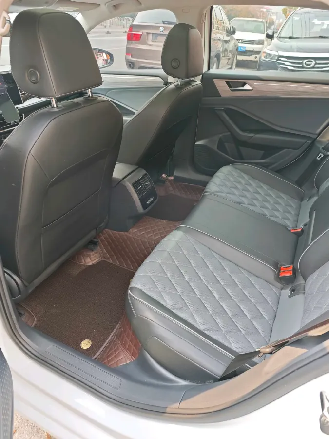 2024 Volkswagen Sagitar 1.5T 160HP L4 7DCT,autocango,china used car exporter,china ev exporter,chinese used car exporter,chinese used ev exporter