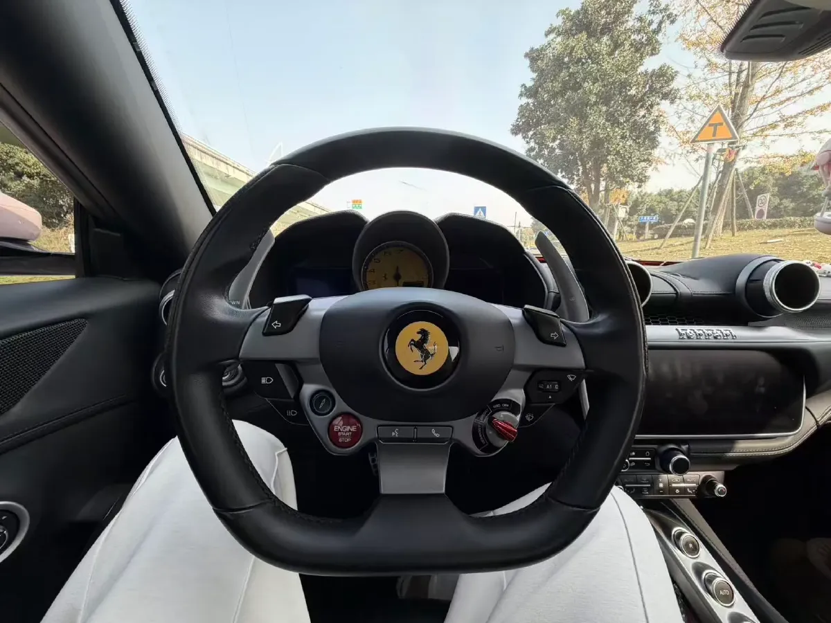 2018 Ferrari Portofino 3.9T 600HP V8 7DCT,autocango,china used car exporter,china ev exporter,chinese used car exporter,chinese used ev exporter