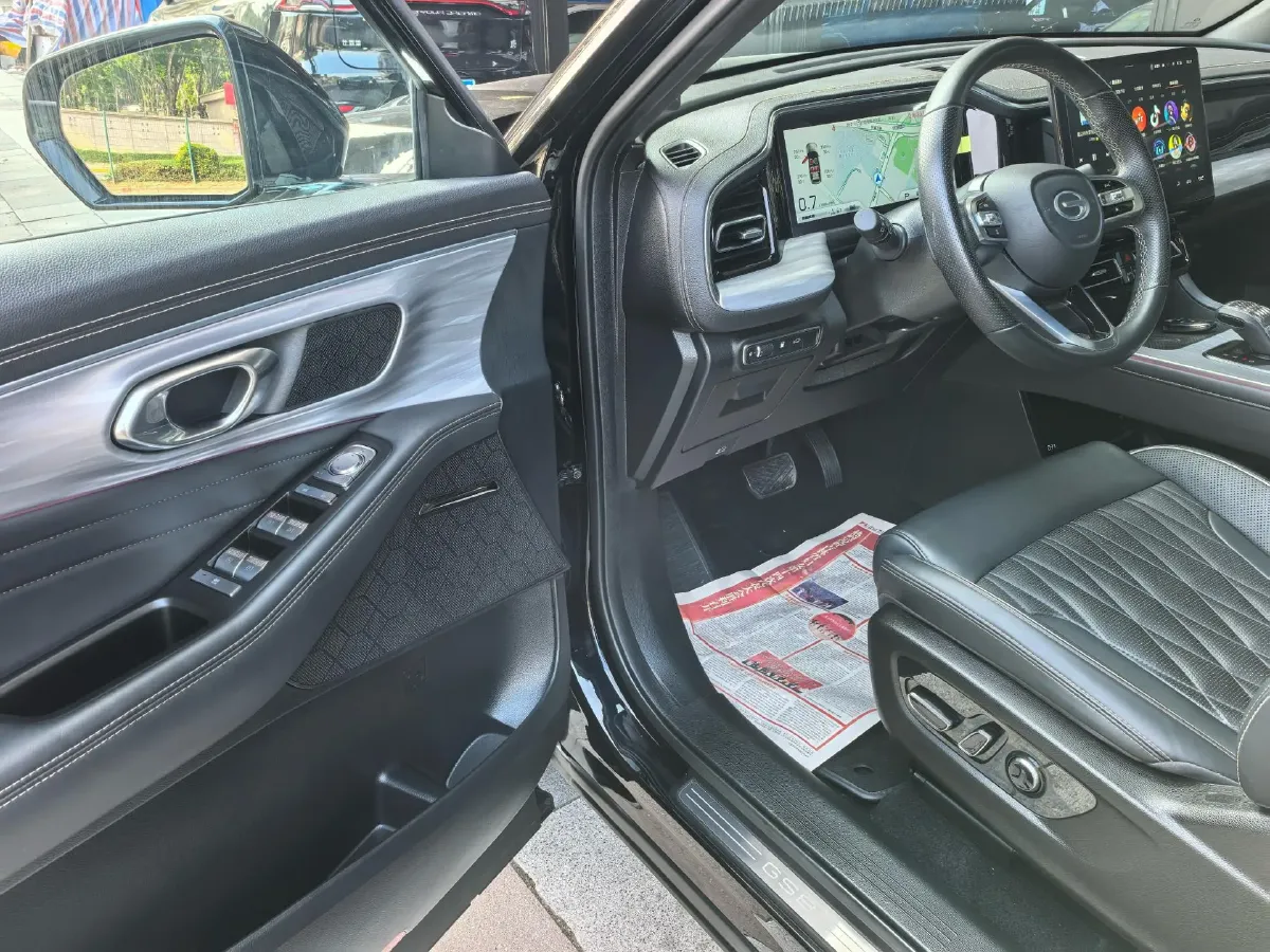 2022 GAC Trumpchi GS8 2.0T 252HP L4 8AT,autocango,china used car exporter,china ev exporter,chinese used car exporter,chinese used ev exporter