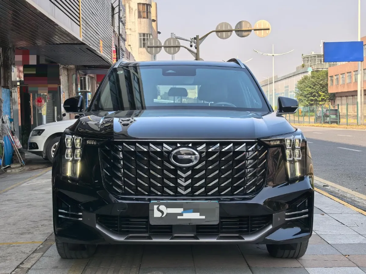 2022 GAC Trumpchi GS8 2.0T 252HP L4 8AT,autocango,china used car exporter,china ev exporter,chinese used car exporter,chinese used ev exporter