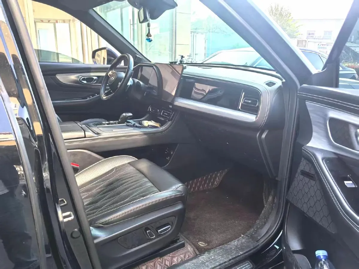 2022 GAC Trumpchi GS8 2.0T 252HP L4 8AT,autocango,china used car exporter,china ev exporter,chinese used car exporter,chinese used ev exporter