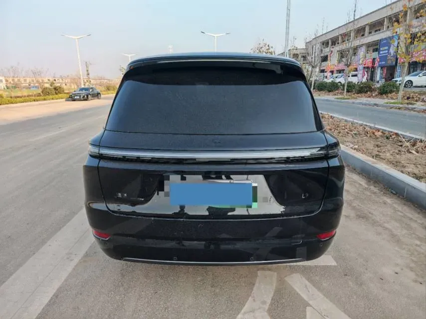 2022 Li L9 Range Extended 154HP REEV 42.6KWH,autocango,china used car exporter,china ev exporter,chinese used car exporter,chinese used ev exporter