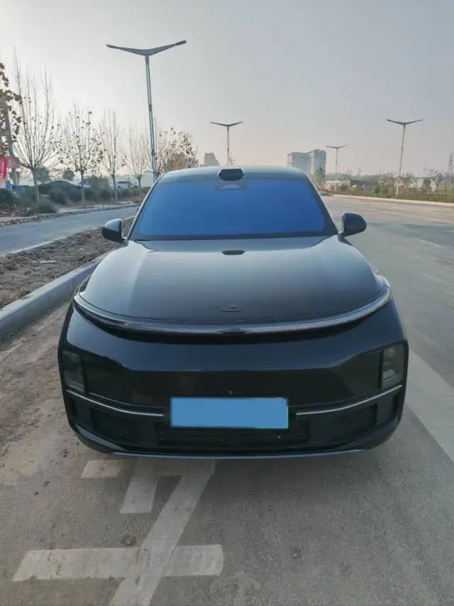 2022 Li L9 Range Extended 154HP REEV 42.6KWH,autocango,china used car exporter,china ev exporter,chinese used car exporter,chinese used ev exporter