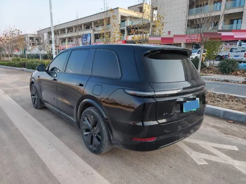 2022 Li L9 Range Extended 154HP REEV 42.6KWH,autocango,china used car exporter,china ev exporter,chinese used car exporter,chinese used ev exporter