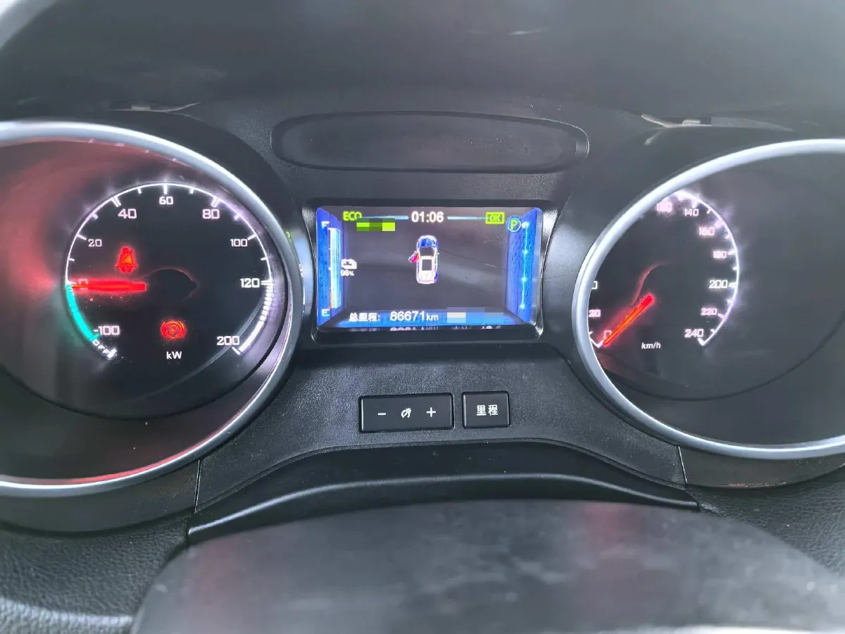 2018 BYD Yuan BEV 42KWH,autocango,china used car exporter,china ev exporter,chinese used car exporter,chinese used ev exporter