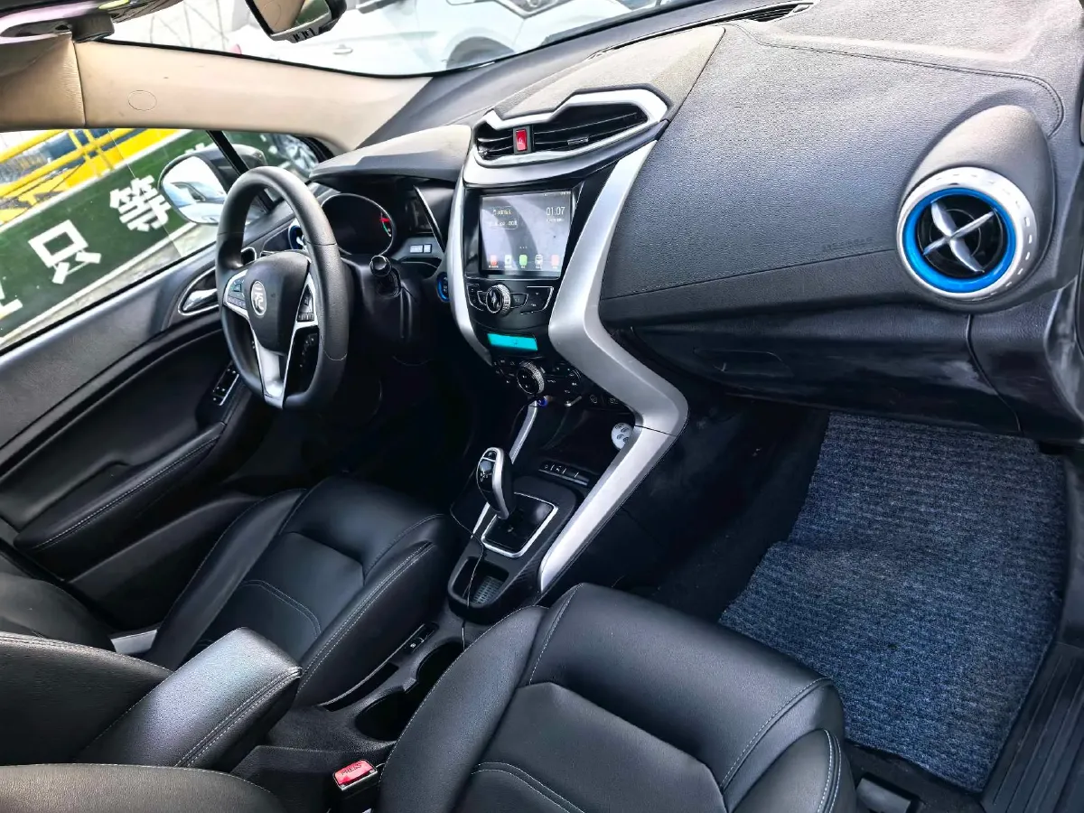 2018 BYD Yuan BEV 42KWH,autocango,china used car exporter,china ev exporter,chinese used car exporter,chinese used ev exporter