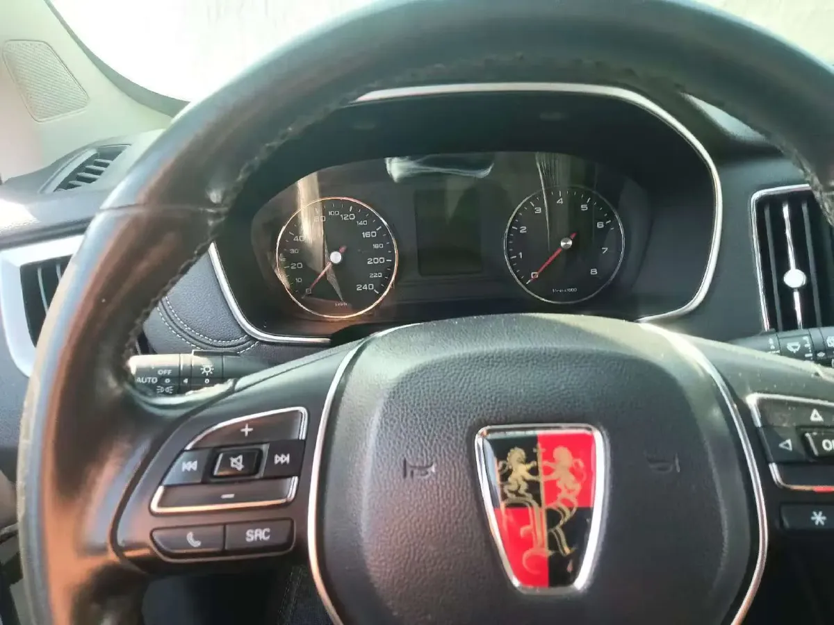 2018 Roewe RX5 1.5T 169HP L4 7DCT,autocango,china used car exporter,china ev exporter,chinese used car exporter,chinese used ev exporter