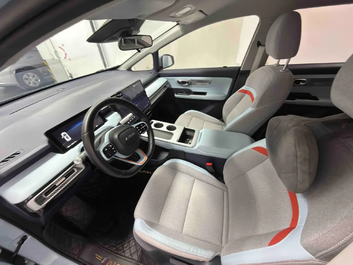 2023 GAC Trumpchi GS4 1.5T 177HP L4 6AT,autocango,china used car exporter,china ev exporter,chinese used car exporter,chinese used ev exporter