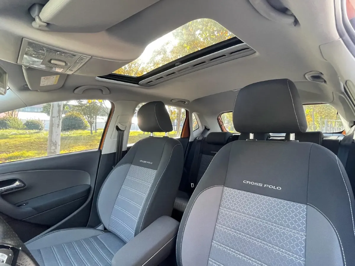 2016 Volkswagen Polo 1.6L 110HP L4 6AT,autocango,china used car exporter,china ev exporter,chinese used car exporter,chinese used ev exporter