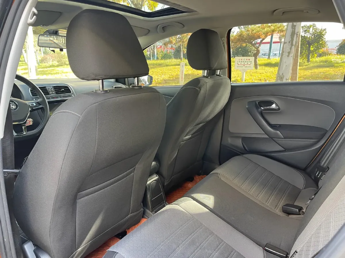 2016 Volkswagen Polo 1.6L 110HP L4 6AT,autocango,china used car exporter,china ev exporter,chinese used car exporter,chinese used ev exporter