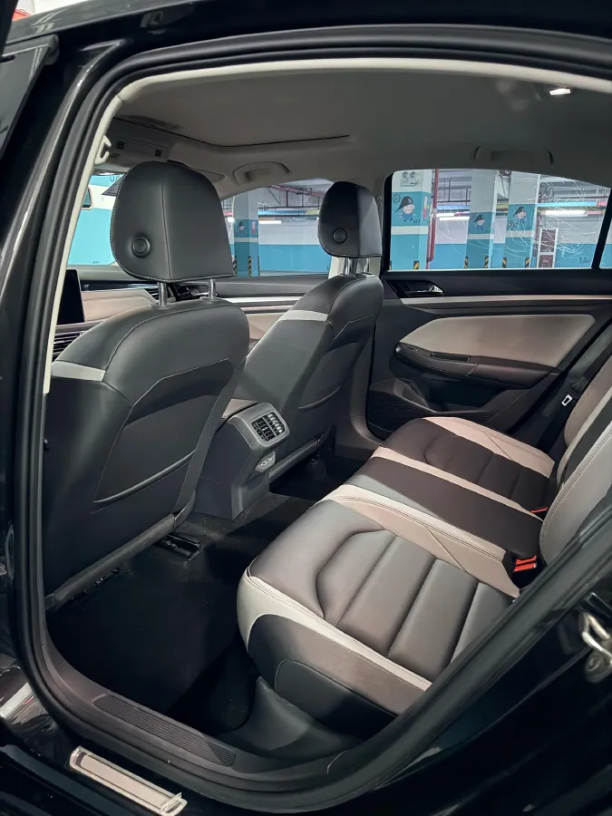 2023 Volkswagen Bora 1.5T 160HP L4 7DCT,autocango,china used car exporter,china ev exporter,chinese used car exporter,chinese used ev exporter