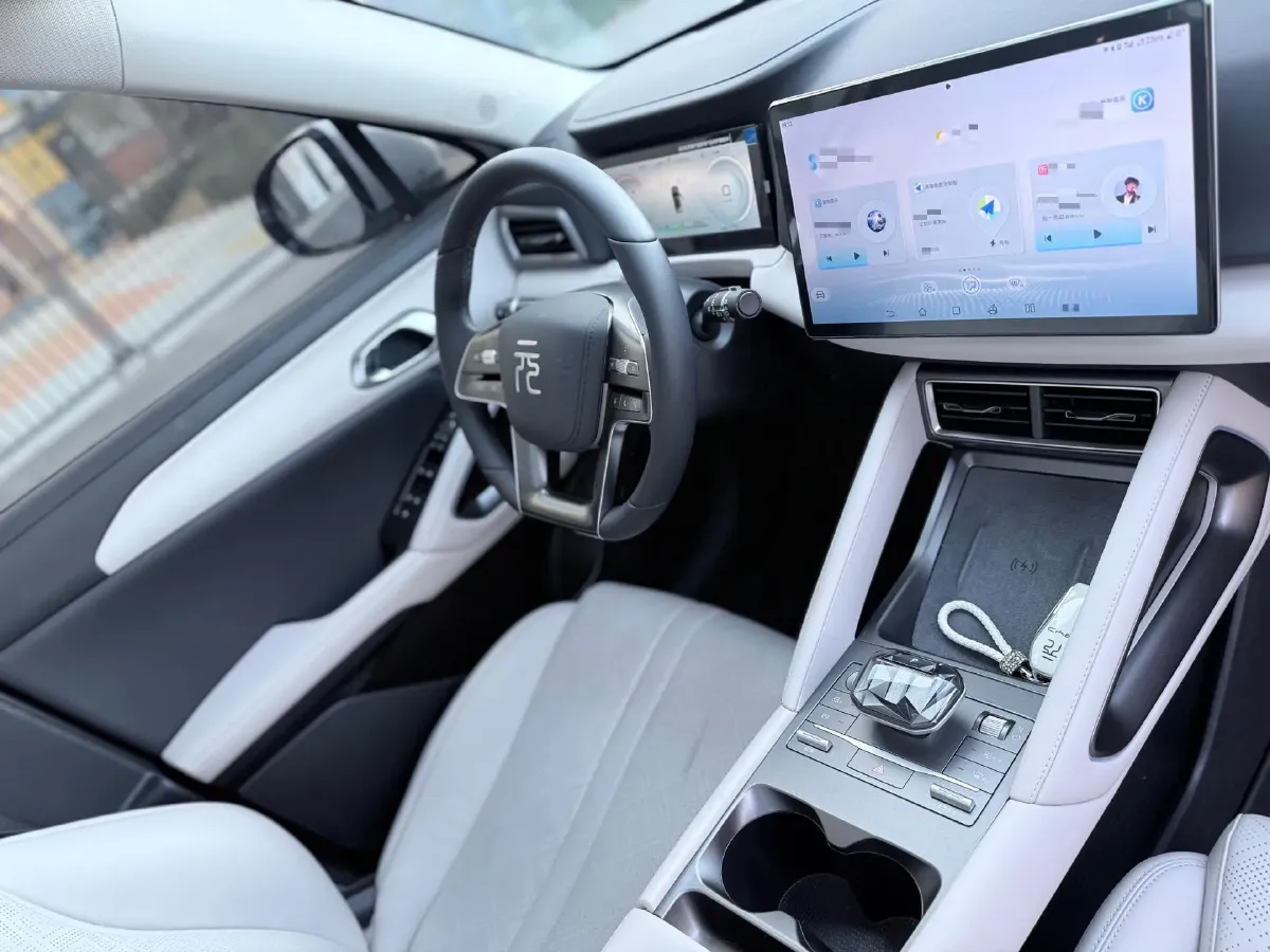 2024 BYD YuanUP BEV 45.12KWH,autocango,china used car exporter,china ev exporter,chinese used car exporter,chinese used ev exporter