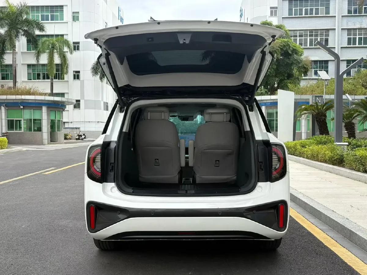 2023 JAC T8 2.0T 170HP L4 8AT,autocango,china used car exporter,china ev exporter,chinese used car exporter,chinese used ev exporter