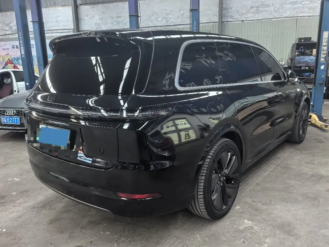2023 Li L9 Range Extended 154HP REEV 42.6KWH,autocango,china used car exporter,china ev exporter,chinese used car exporter,chinese used ev exporter