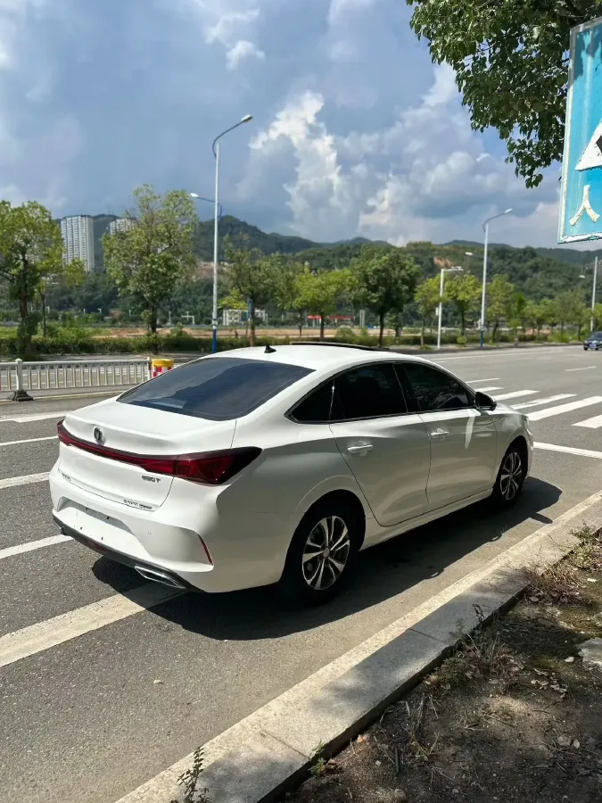 2021 ChangAn Eado 1.4T 160HP L4 7DCT,autocango,china used car exporter,china ev exporter,chinese used car exporter,chinese used ev exporter