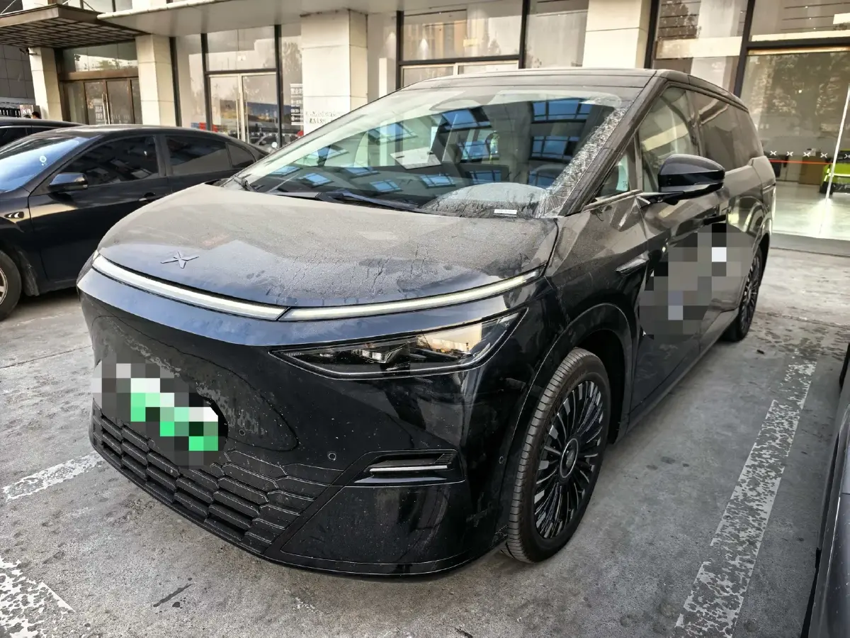 2024 Xpeng X9 BEV 101.5KWH