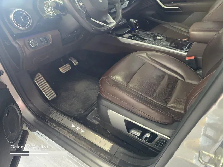 2017 WEY VV7 2.0T 234HP L4 7DCT,autocango,china used car exporter,china ev exporter,chinese used car exporter,chinese used ev exporter