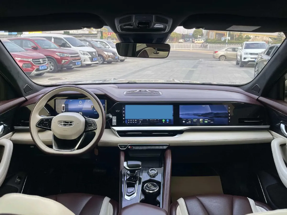 2021 Geely Monjaro 2.0T 218HP L4 7DCT,autocango,china used car exporter,china ev exporter,chinese used car exporter,chinese used ev exporter