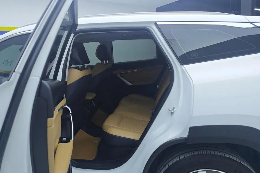 2023 Geely StarRay 1.5T 181HP L4 7DCT,autocango,china used car exporter,china ev exporter,chinese used car exporter,chinese used ev exporter