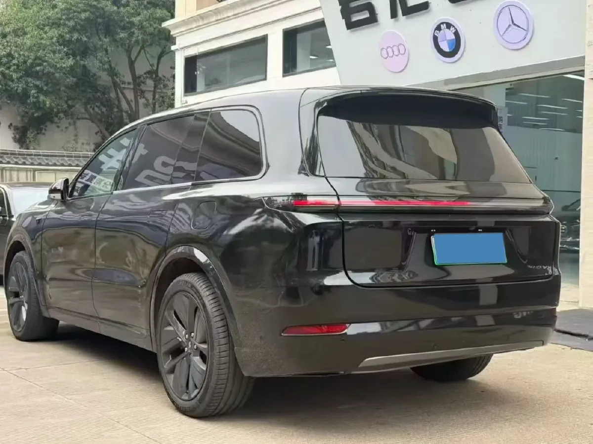 2022 Li L9 Range Extended 154HP REEV 42.6KWH,autocango,china used car exporter,china ev exporter,chinese used car exporter,chinese used ev exporter