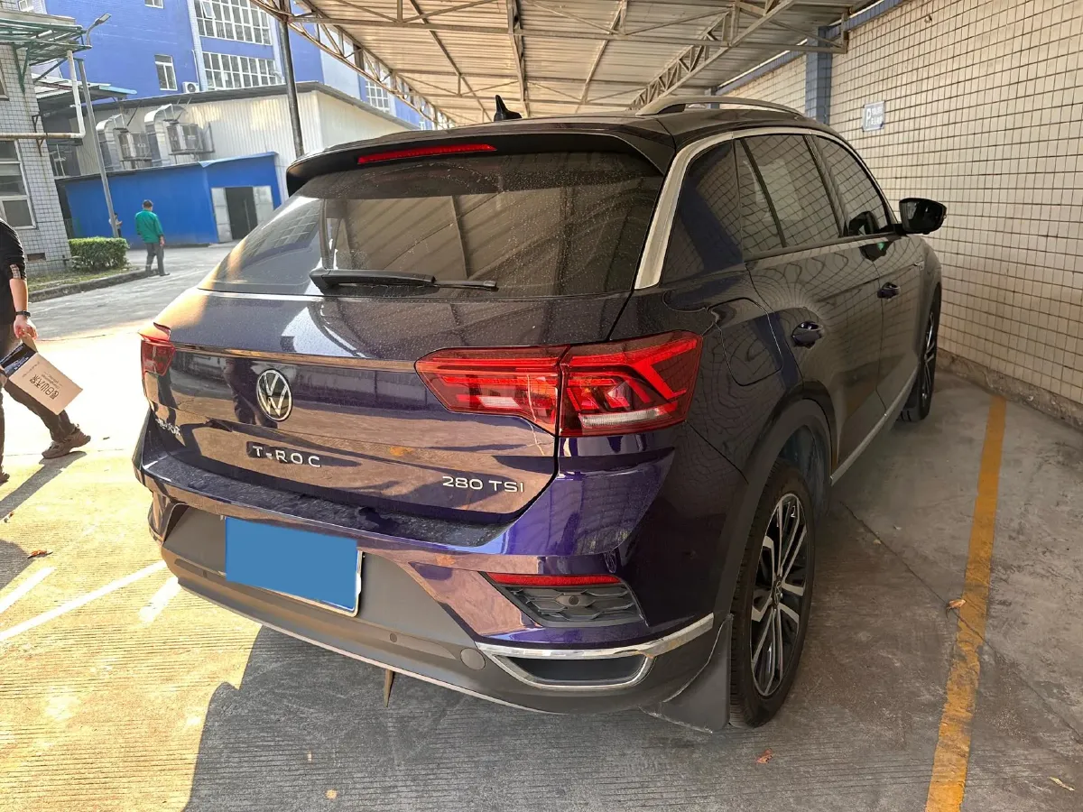 2021 Volkswagen T-Roc 1.4T 150HP L4 7DCT,autocango,china used car exporter,china ev exporter,chinese used car exporter,chinese used ev exporter
