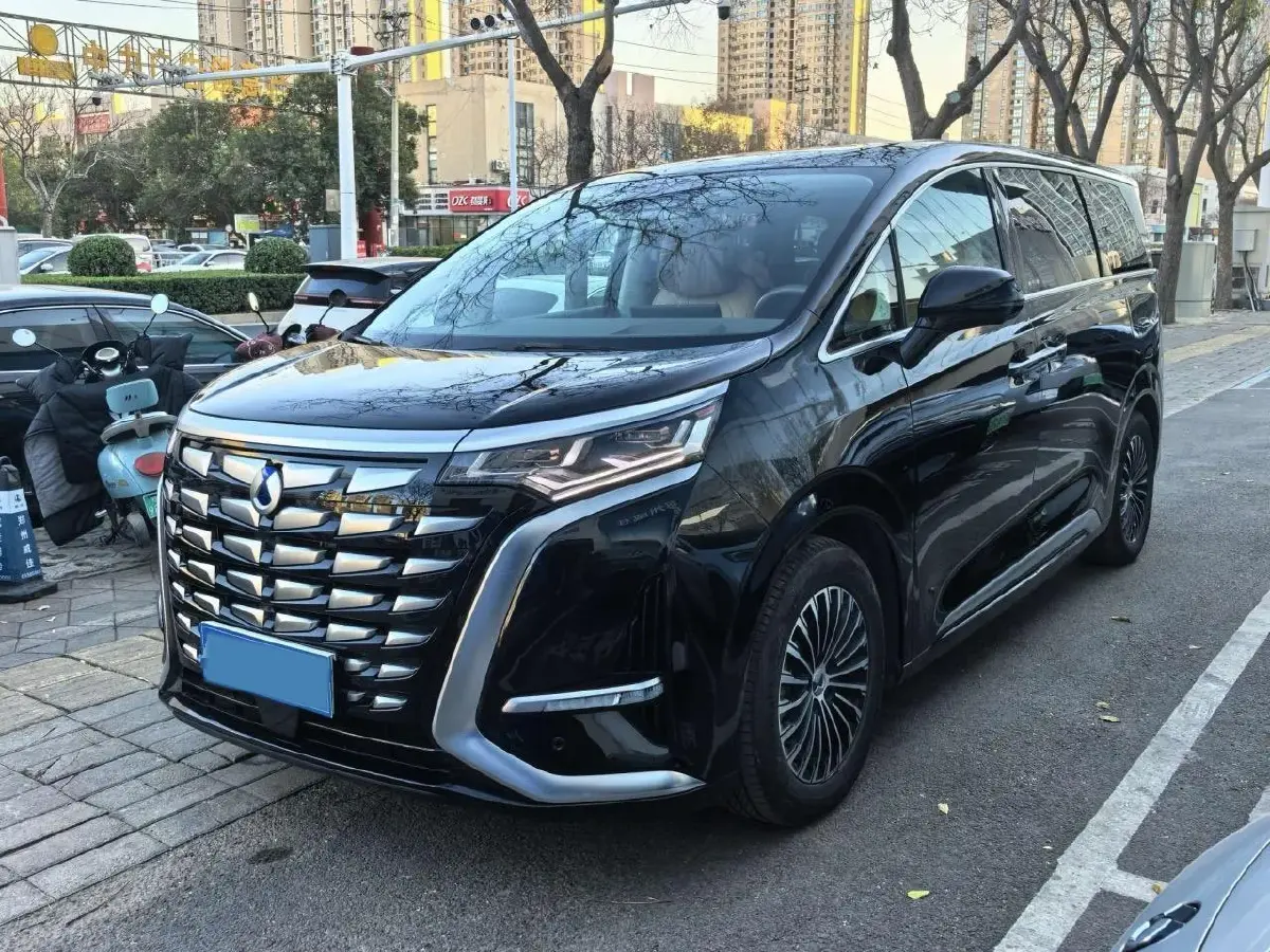 2022 Mercedes-Benz GLC Class 2.0T 197HP L4 9AT