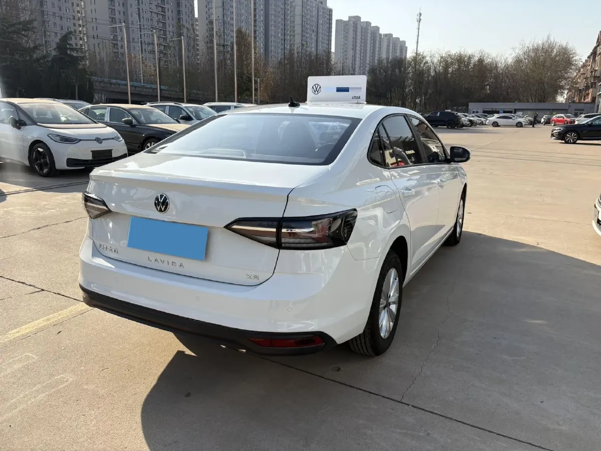 2023 Volkswagen Lavida 1.5L 110HP L4 6AT,autocango,china used car exporter,china ev exporter,chinese used car exporter,chinese used ev exporter
