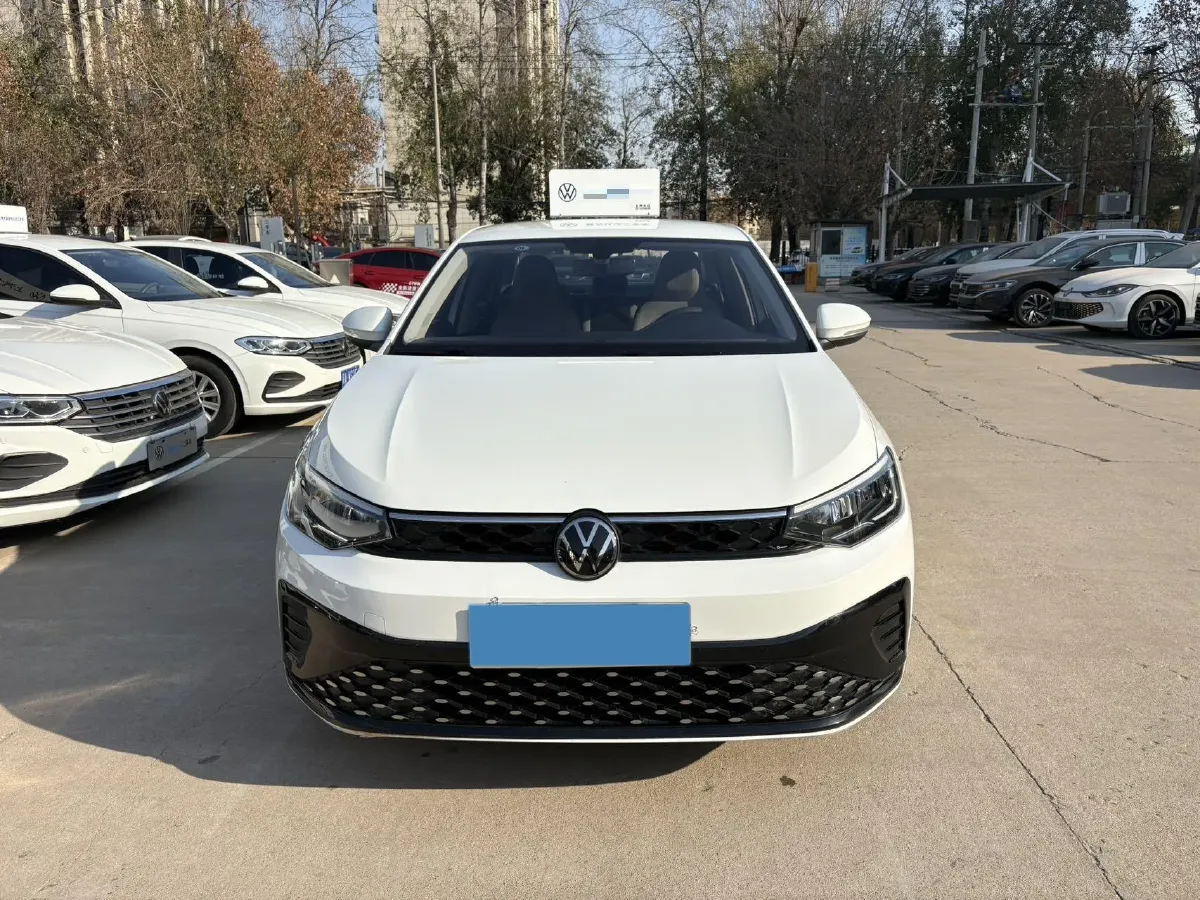 2023 Volkswagen Lavida 1.5L 110HP L4 6AT,autocango,china used car exporter,china ev exporter,chinese used car exporter,chinese used ev exporter