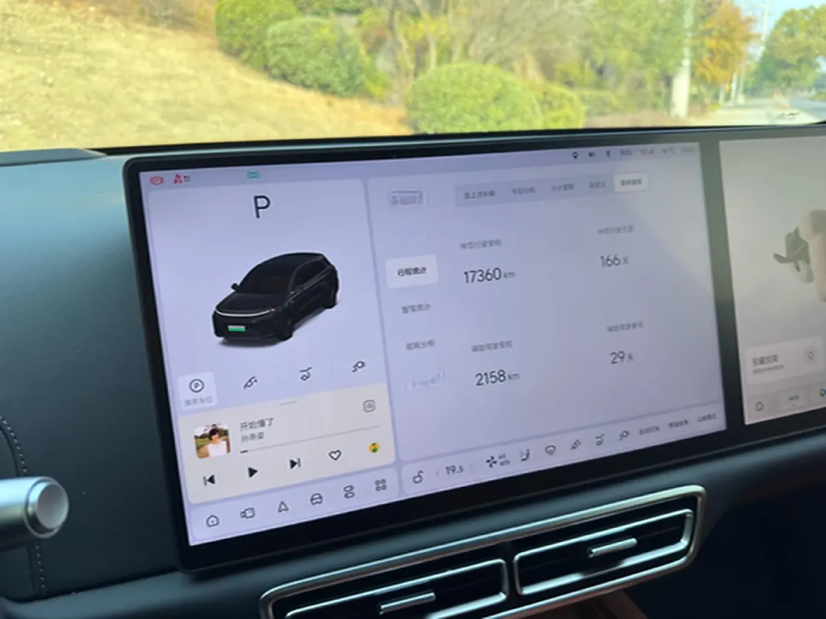 2024 Li L6 Range Extended 154HP L4 REEV 36.8KWH,autocango,china used car exporter,china ev exporter,chinese used car exporter,chinese used ev exporter