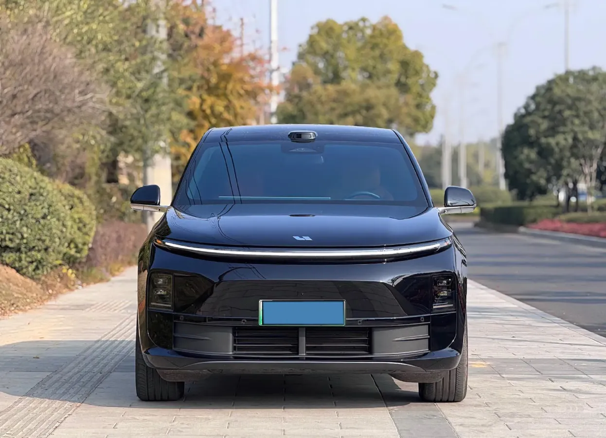 2024 Li L6 Range Extended 154HP L4 REEV 36.8KWH,autocango,china used car exporter,china ev exporter,chinese used car exporter,chinese used ev exporter