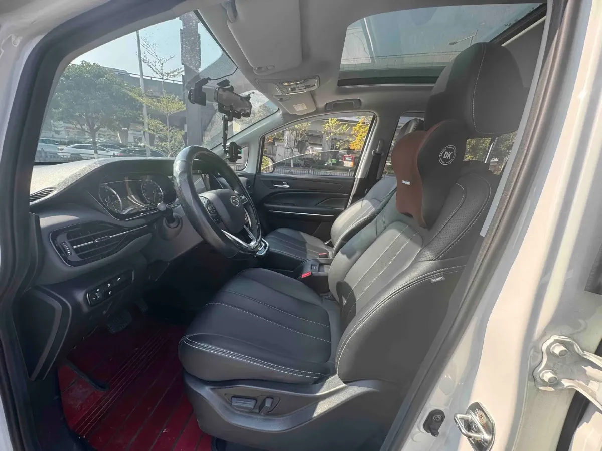 2021 GAC Trumpchi M6 1.5T 169HP L4 7DCT,autocango,china used car exporter,china ev exporter,chinese used car exporter,chinese used ev exporter