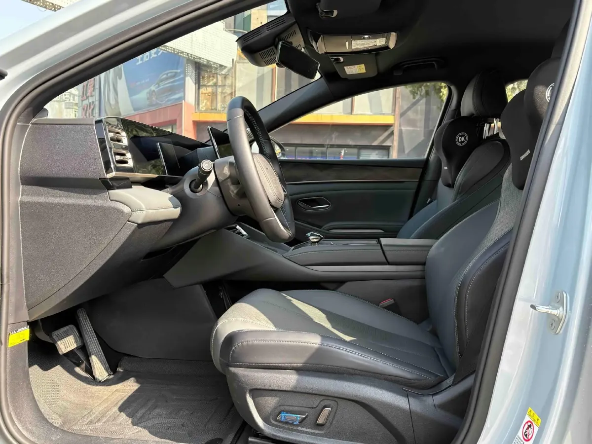 2024 BYD QinL 1.5L 101HP L4 E-CVT PHEV 10.08KWH,autocango,china used car exporter,china ev exporter,chinese used car exporter,chinese used ev exporter