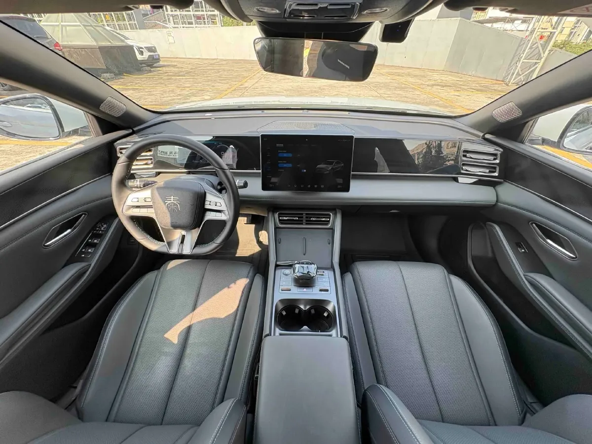 2024 BYD QinL 1.5L 101HP L4 E-CVT PHEV 10.08KWH,autocango,china used car exporter,china ev exporter,chinese used car exporter,chinese used ev exporter