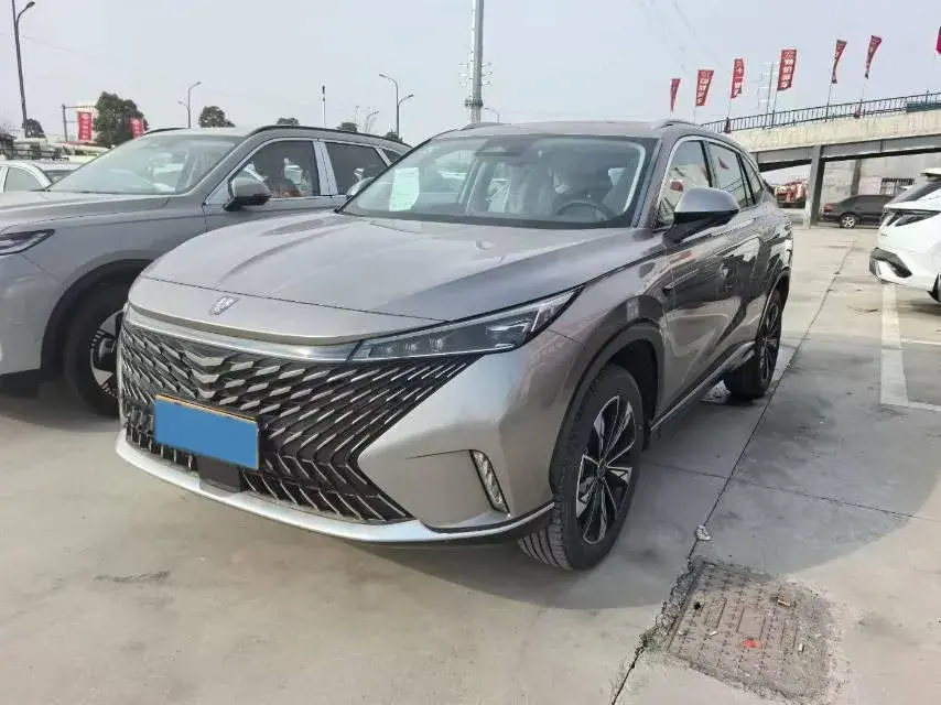 2023 Roewe RX5 1.5T 188HP L4 AMT PHEV 12.3KWH 2023 Roewe RX5 1.5T 188HP L4 AMT PHEV 12.3KWH