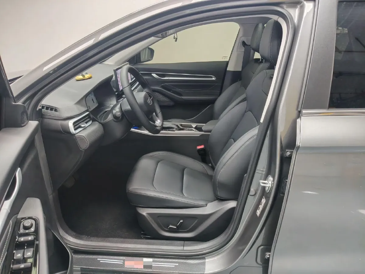 2026 Geely Emgrand 1.5L 120HP L4 CVT,autocango,china used car exporter,china ev exporter,chinese used car exporter,chinese used ev exporter