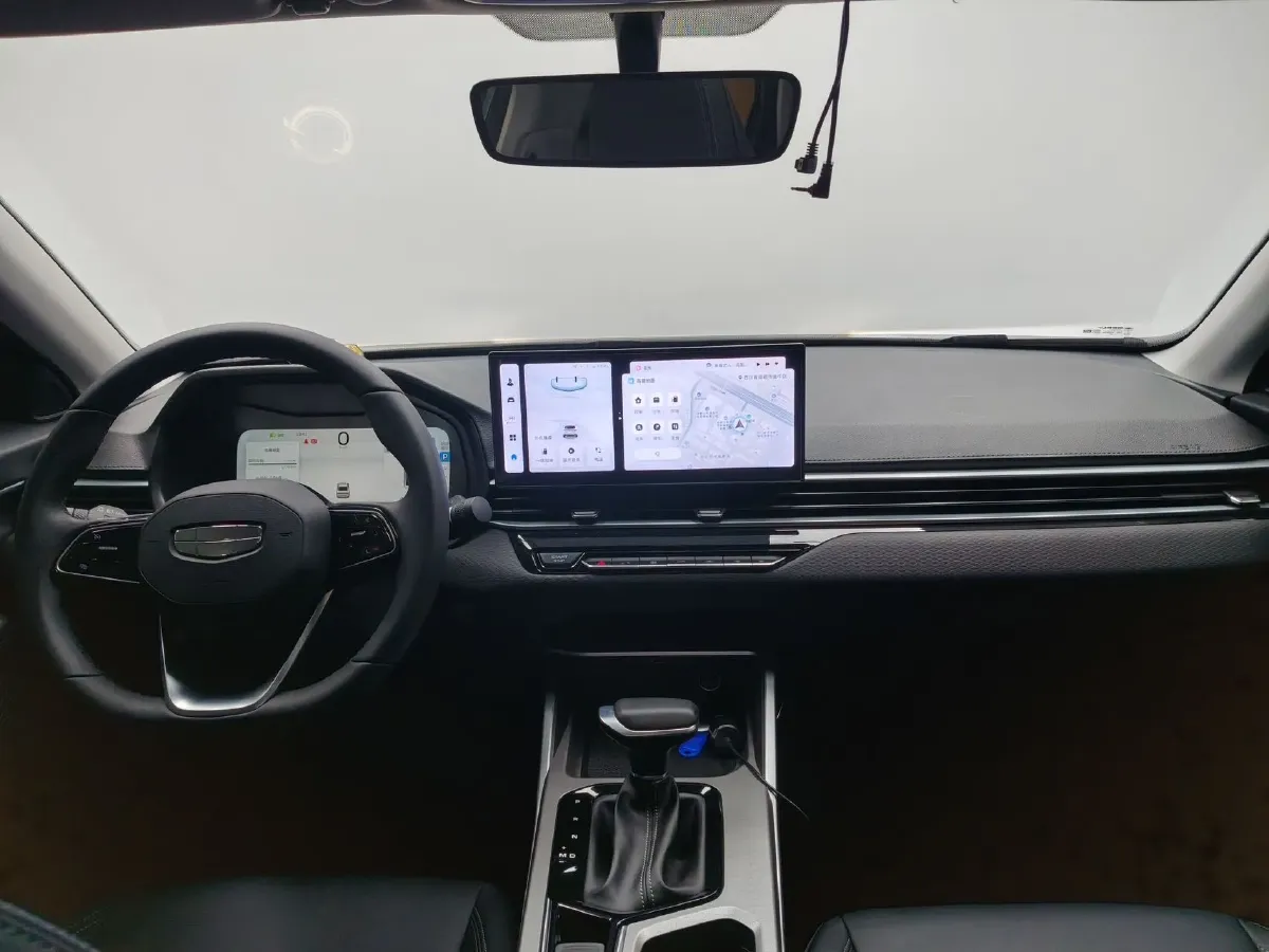 2026 Geely Emgrand 1.5L 120HP L4 CVT,autocango,china used car exporter,china ev exporter,chinese used car exporter,chinese used ev exporter