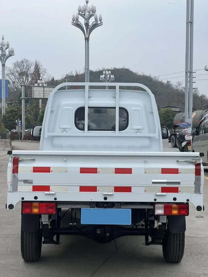 2025 DongFeng DFSK ChuangFu NiuKa 1.6L 122HP L4 5MT,autocango,china used car exporter,china ev exporter,chinese used car exporter,chinese used ev exporter