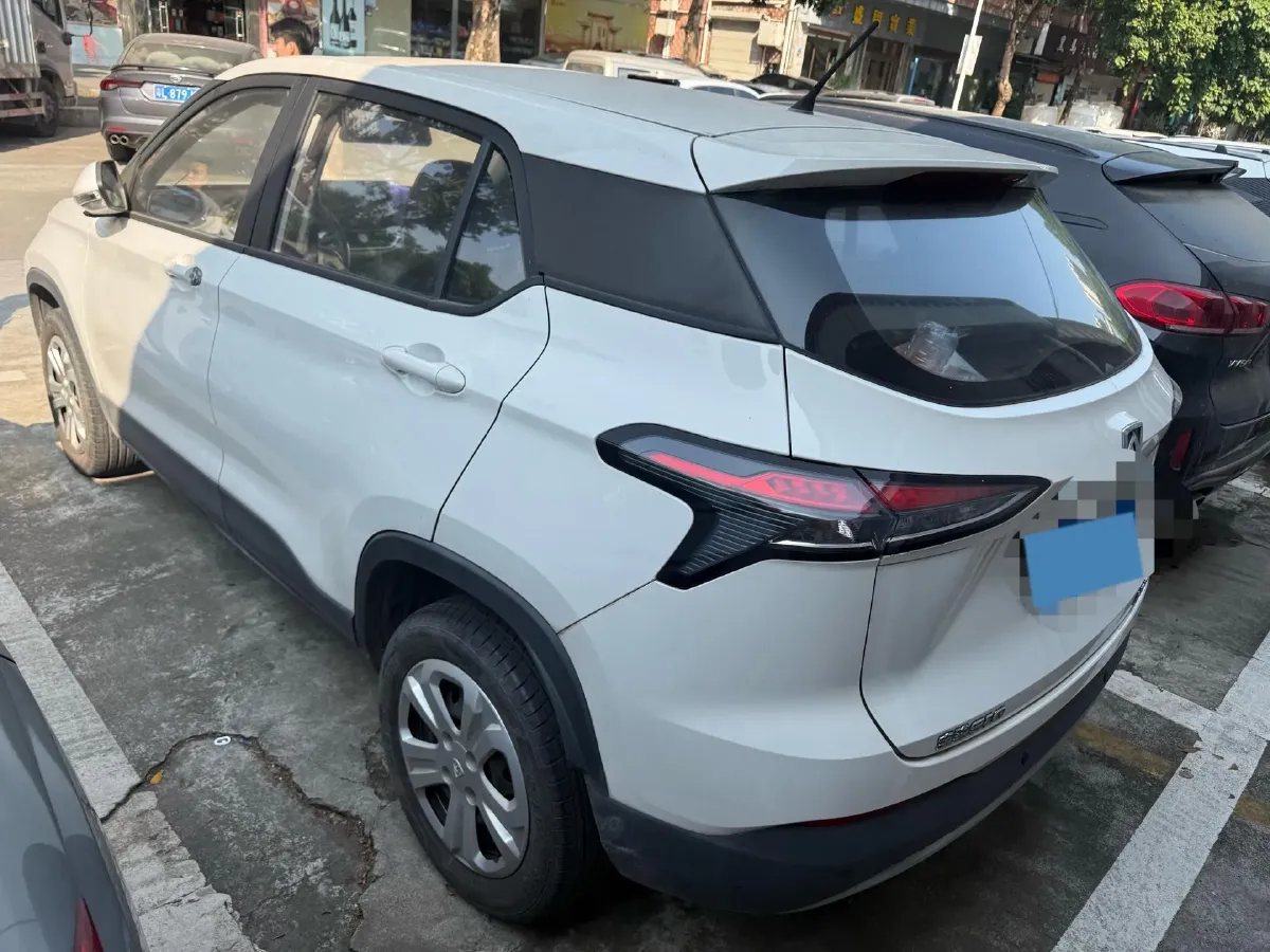 2019 WuLing HongGuang 1.5L 99HP L4 6MT,autocango,china used car exporter,china ev exporter,chinese used car exporter,chinese used ev exporter