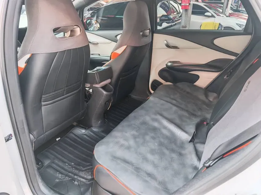 2021 Ford Escort 1.5L 122HP L3 6AT,autocango,china used car exporter,china ev exporter,chinese used car exporter,chinese used ev exporter