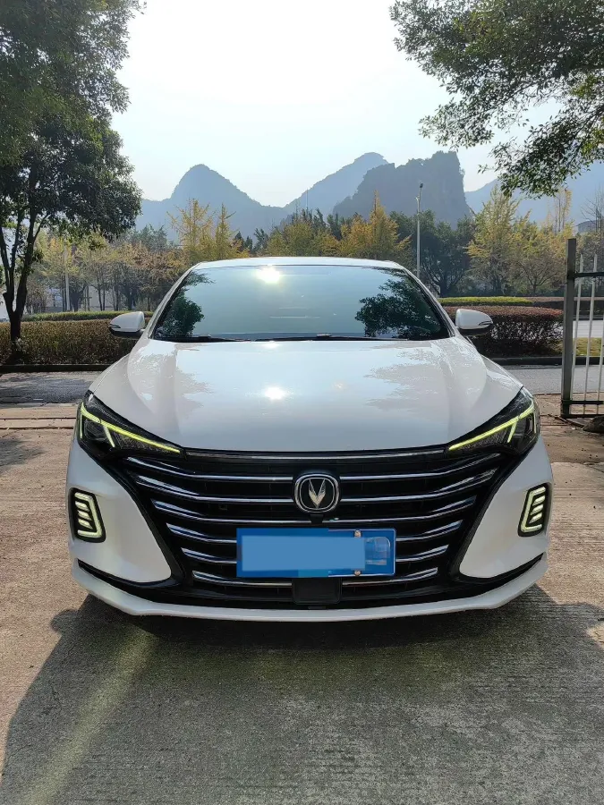 2020 ChangAn Eado 1.6L 128HP L4 CVT,autocango,china used car exporter,china ev exporter,chinese used car exporter,chinese used ev exporter