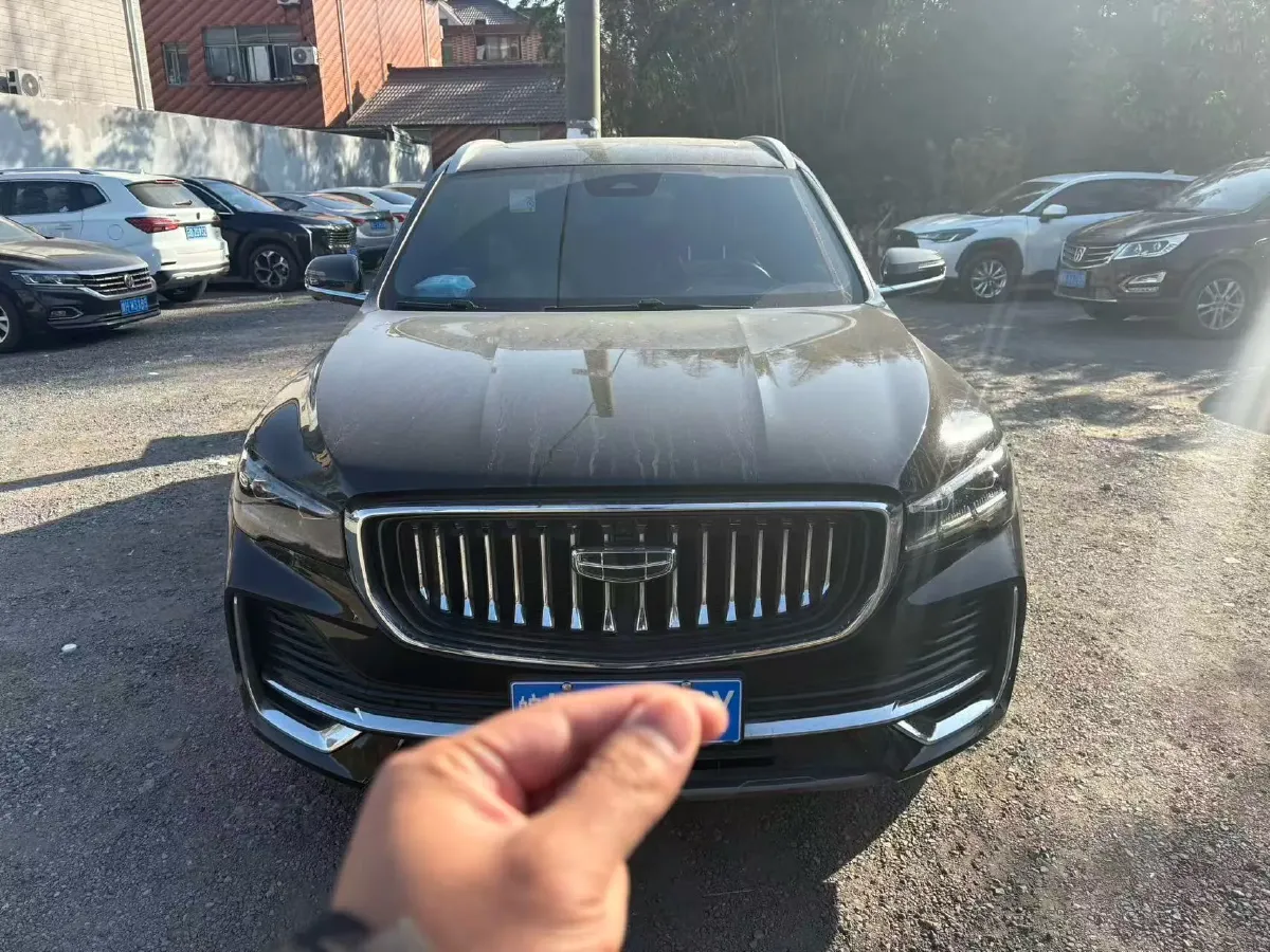 2021 Geely Monjaro 2.0T 218HP L4 7DCT,autocango,china used car exporter,china ev exporter,chinese used car exporter,chinese used ev exporter