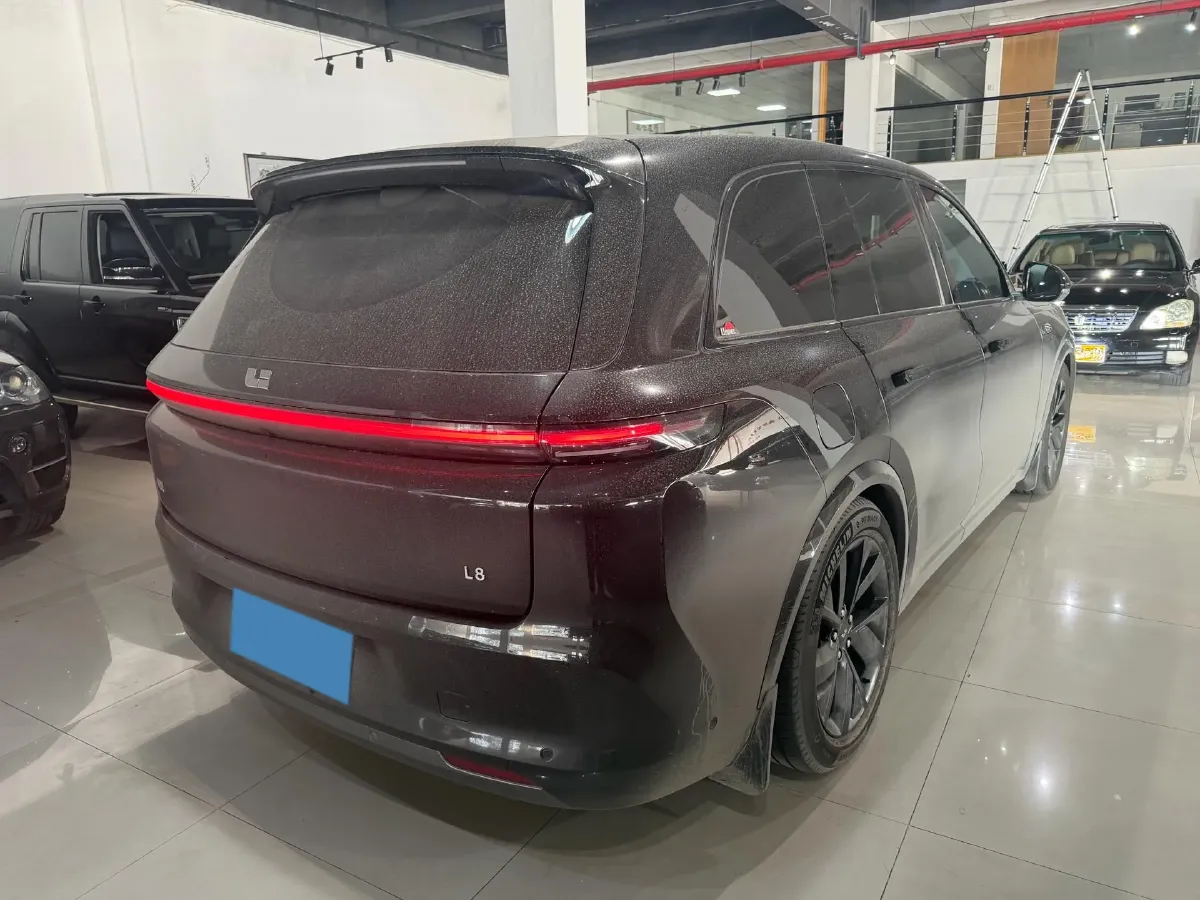 2023 Li L8 Range Extended 154HP REEV 40.9KWH,autocango,china used car exporter,china ev exporter,chinese used car exporter,chinese used ev exporter