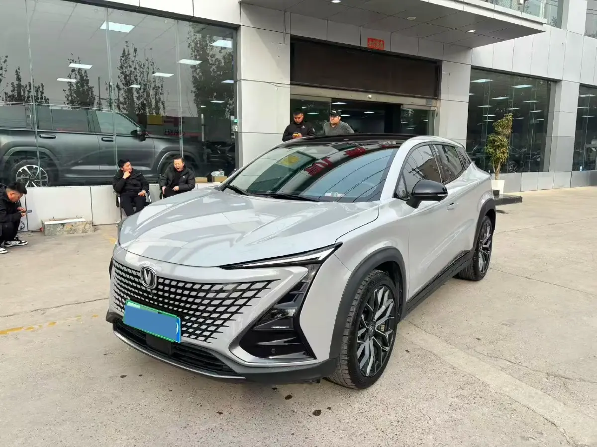 2022 ChangAn UNI-T 1.5T 188HP L4 7DCT