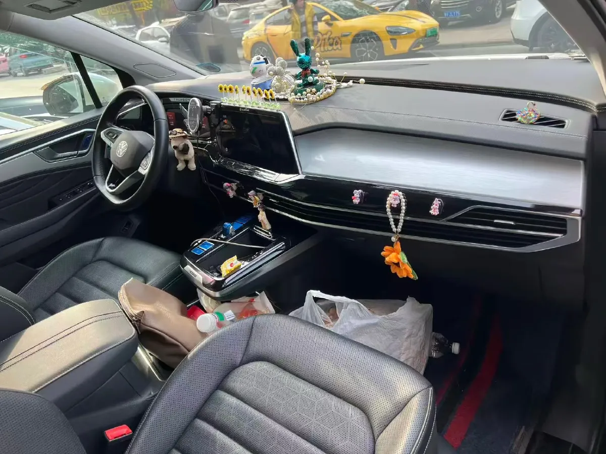 2021 Volkswagen Talagon 2.0T 220HP L4 7DCT,autocango,china used car exporter,china ev exporter,chinese used car exporter,chinese used ev exporter