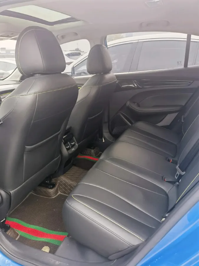 2021 Roewe i5 1.5L 120HP L4 CVT,autocango,china used car exporter,china ev exporter,chinese used car exporter,chinese used ev exporter