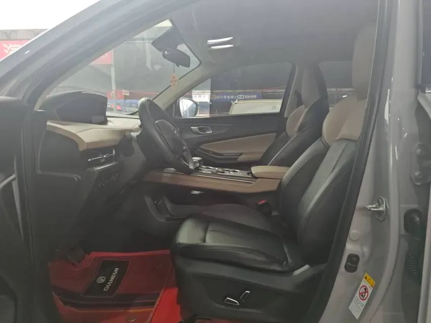 2022 ChangAn CS55 Plus 1.5T 180HP L4 7DCT,autocango,china used car exporter,china ev exporter,chinese used car exporter,chinese used ev exporter